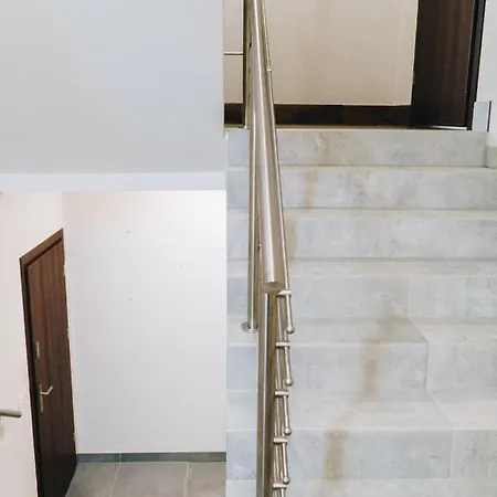 Pod Brzozami Wiejska *